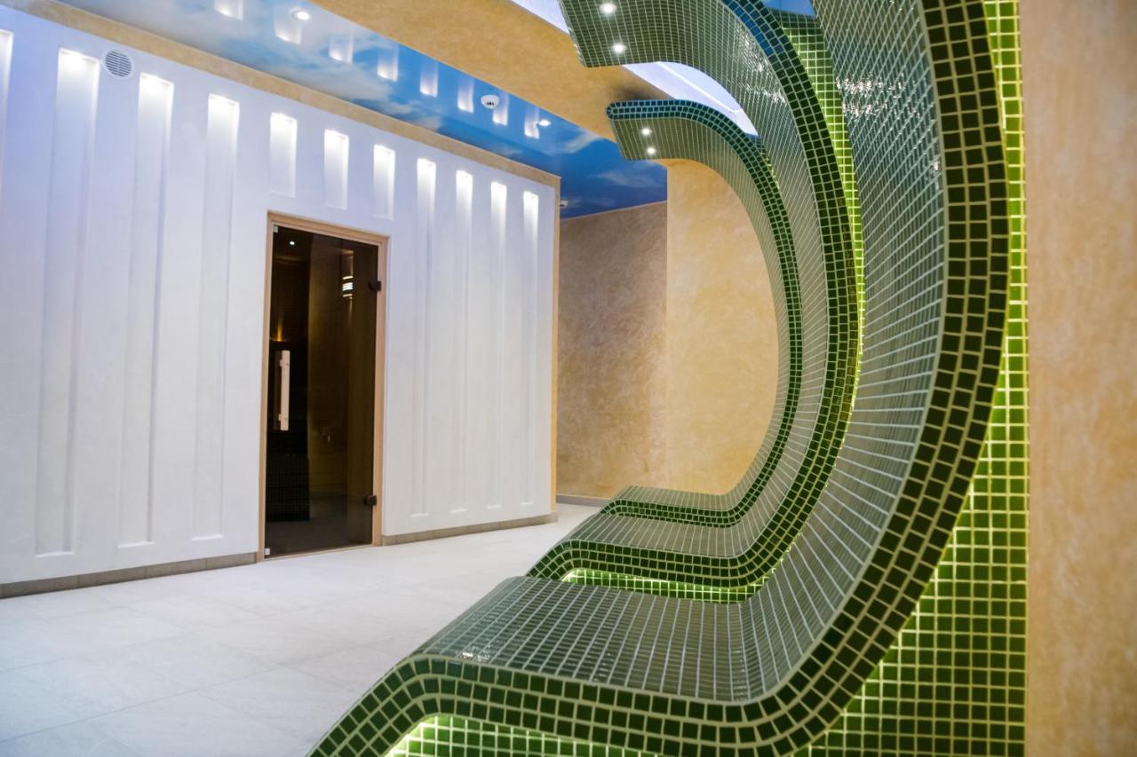 Imperial Hotel&Spa - Беїле-Оленешті Екстер'єр фото